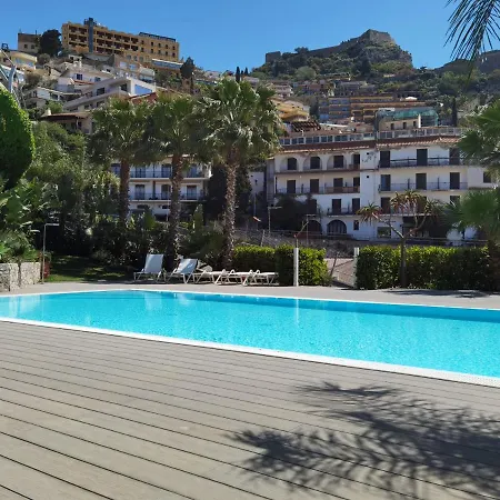 Diana - Minerva Luxury By Holidays